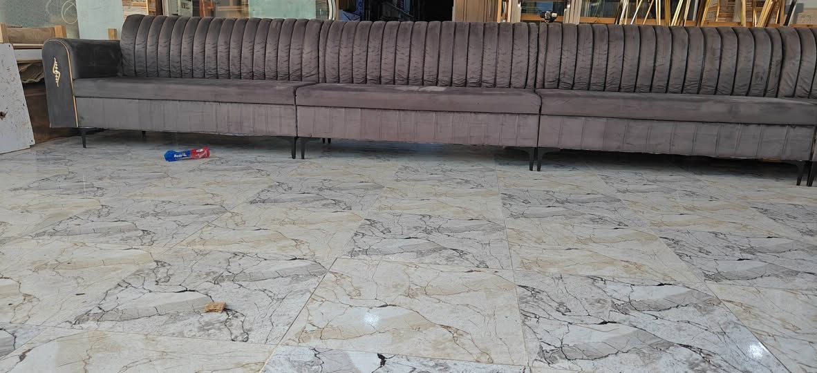 ديوان فصال 10 امتار نظيف اي عيب ما بيه اخو الجديد
معرض ومعمل سند للبيع وشراء الاثاث المنزلي جديد ومستعمل داقوق سايدين العشاير قرب صيدليه النعيم دكتور خليل يوجد لدنيا تفصال قنفات وديوان حسب الطلب وباحدث الموديلات الاستفسار ***********@***********

