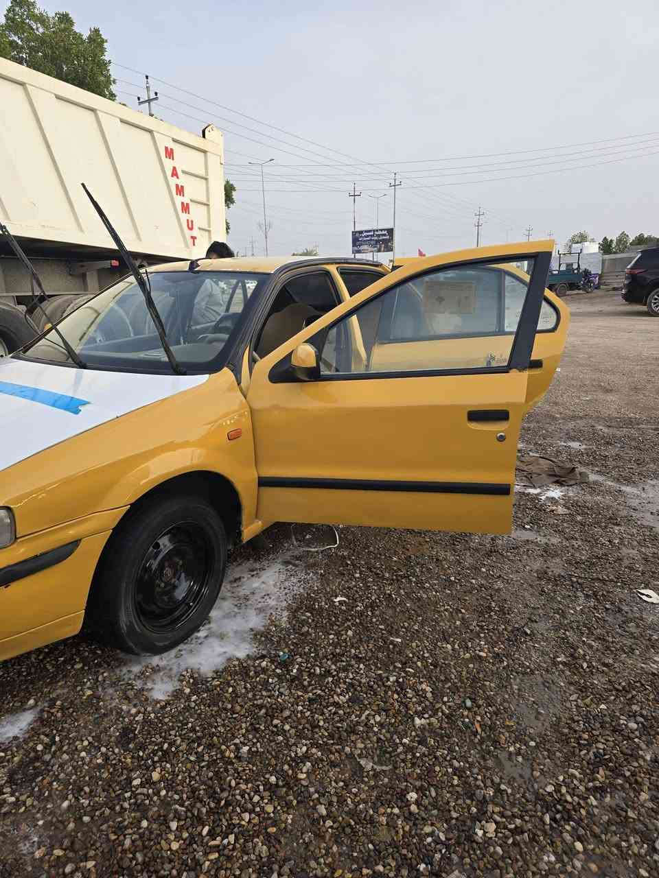 سمند ٢٠١١ محور كورله سياره جاهزه السعر ٣٩ وبيها مجال مكان بصره هارثه سيد سامي اتصال *********** رقم نكليزي بغداد بسمي اني بل بصره تحويل ثاني يوم مصفره هيئه وغرامات
