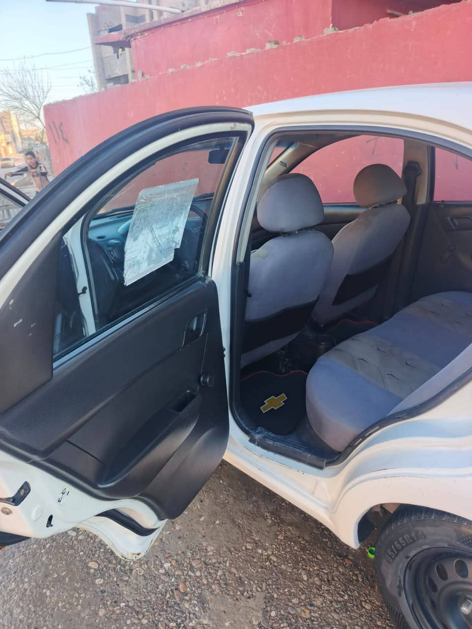 افيوللبيع وارد كوري مديل 2007سياره جاهزه مكينه وكير شرط السياره بسم صاحبها سنويه والهزه جديده تبريد تدفئه شغال باقي التفاصيل اتصل ب ‏‪***********‬‏
