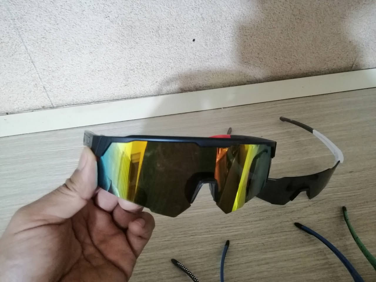 نضارات اصلية امزون
سعر القطعة 5
3ب10
توصيل موجود


**إذا كنت صاحب هذا الإعلان وتريد حذفه لأي سبب، رجاءا أرسل رسالة إلى الدعم الفني**