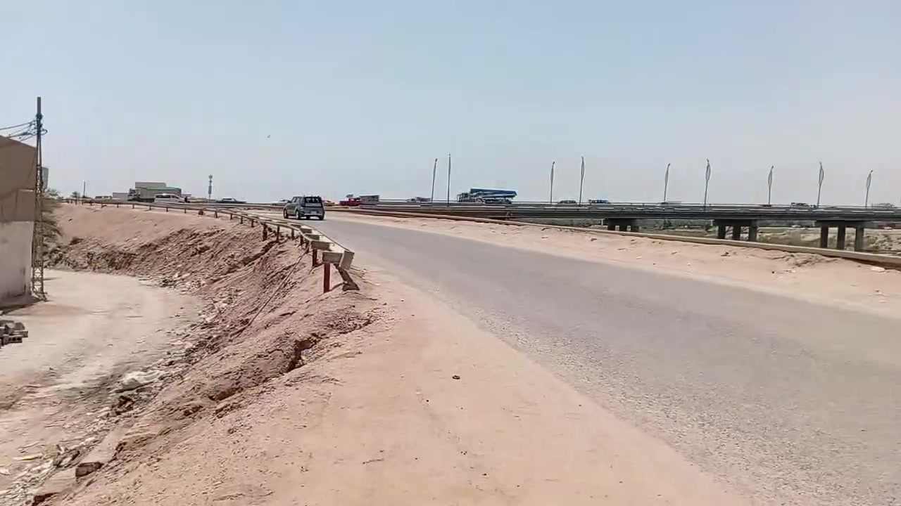 يا الله بيت اللبيع مساحه 300 متر سند 25 مكان كربلاء طويريج قرب جسر جديد ع حولي ***********
