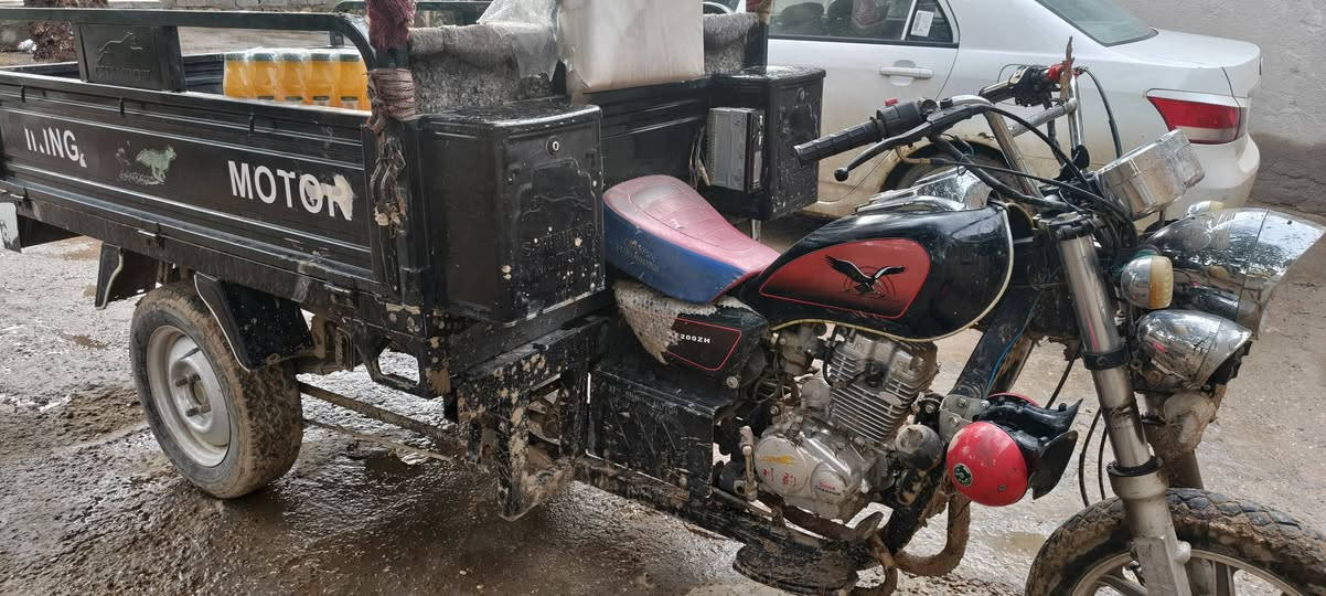 سلام عليكم ستوته للبيع 2023مكينه وكيل برمضان شادها الها عوزها جاملغ وباتري ب٢٥الف يكلفن  السعر ٢٥٠٠ بيها مجال رقم الهاتف ***********
