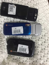 تليفونات • جديدات • واحد مع شاحن