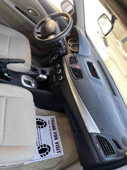 السلام عليكم رينو فلاونز  سياره مكفوله ماشيه 60 سعر 85 عنوان بغداد ***********
