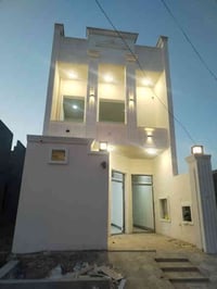 الديوم المربع الثاني • ١٠٠م • قريب مستوصف ومدارس