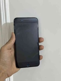 ايفون سفن بلاص بي فطر بلشاشه ماماثر الى اللمس بطاريه 100 ذاكره 128  كل...