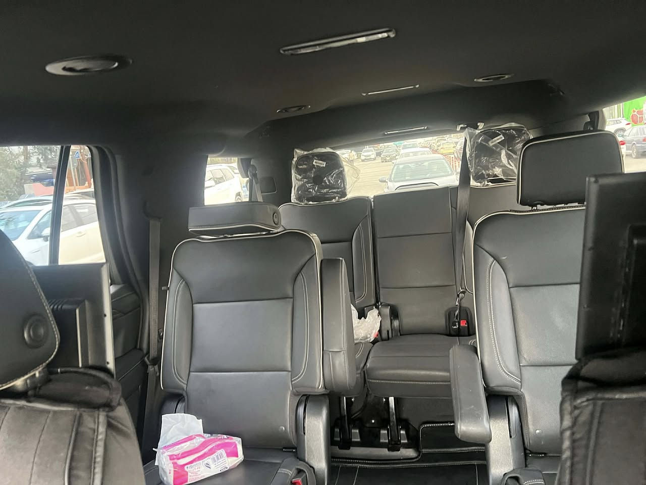 شوفرليت تاهو موديل 2023
لون ابيض 
مواصفات PRIMER 
السيارة داخلة كلين بس بيدنة بلعراق صار بيها جاملخ امامي صبخ و جاملخ البلادي باقي بيها مكان PDR 
السيارة بدون نقص لوحة سنوية جديد السيارة بدون نقص تايرات جديد 
ماشي 58 km حقيقي 
مكان السيارة سليمانية السيارة مال بيت 
الشراي يتصل ***********
