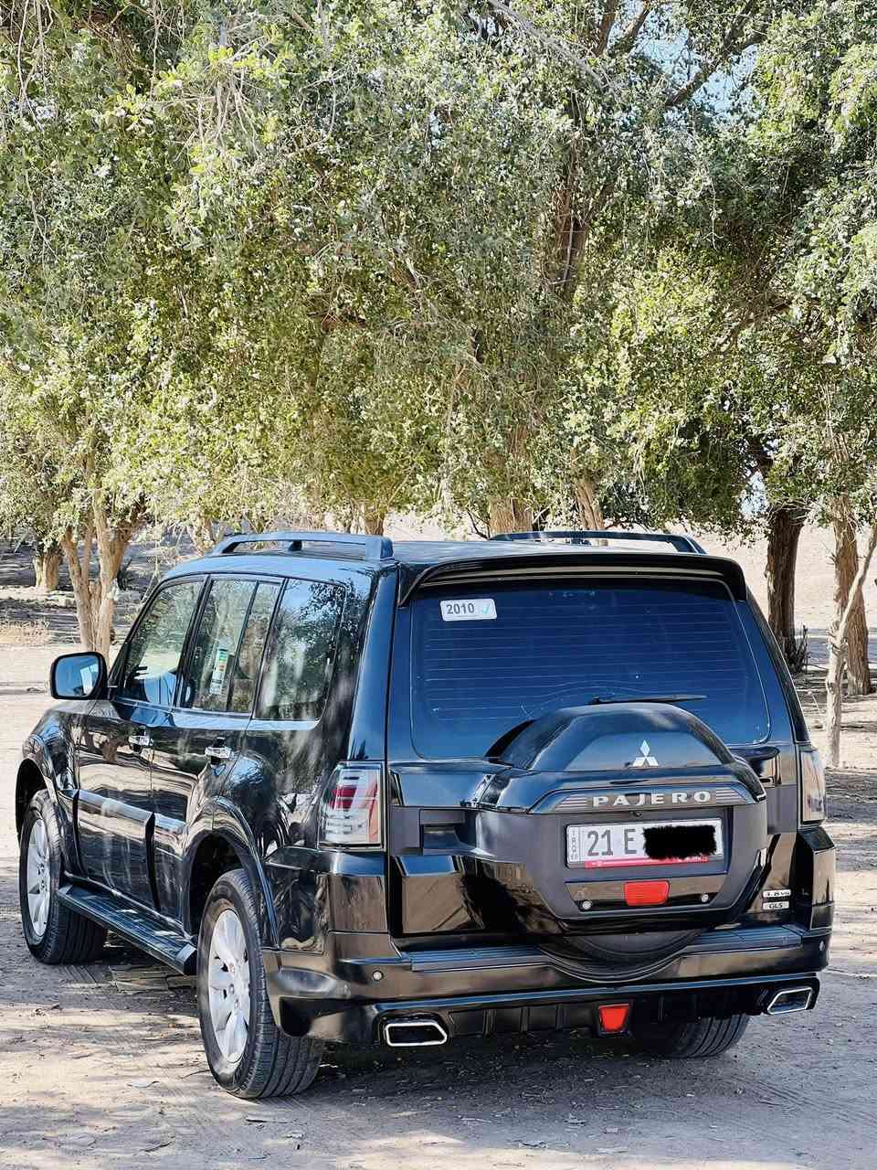 سلام عليكم

باجيرو حبتور

الــون اســود  ملكــي

مـوديل 2010 السياره محدثـه 2023 لكـزز

رقم سليمانيه بسمي 

حبتور فول

بصمة 2 دخول ذكي مع تشغيل عن بعد 

سستم سماعات الـحبتور دمام خلفي

كشنات جلد وكهرباء

داير ايرباك

داخل صاج 

فول تحكم ستيرن

ويل حجم 18 

مكينه 6 سلندر 3800

شاشة كبيرة

حساس خلفي 

كامرة اصلية

بلوتوث

اشارة بالمري

كشنات 7 راكب

تبريد منفصل 3 قطع

لايتات LED زيـنون

زراك لايت

لد نهاري 

اضائة ترحيبية 

مري شفط 

ثلاجة

مكاني بابل 

*********** للاستفسار
