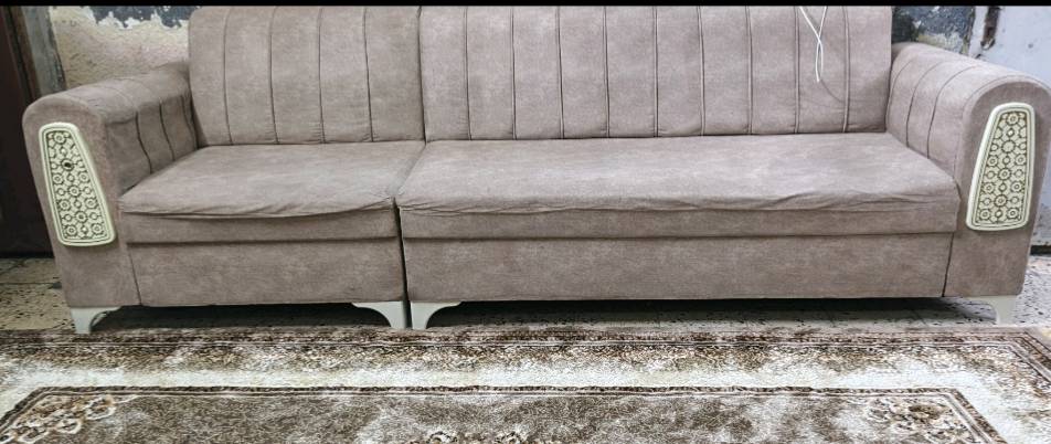 تخم تركي ١٠ مقاعد
  نضيف يخبل وبي مجال بالسعر
العنوان بغداد مدينه الصدر اول فرع بلاورفلي