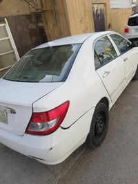 بيوادي f3 /2011 رقم بغدادبسمي تبريدثلج  منضومه جديده حتى فريز مبدل وتد...