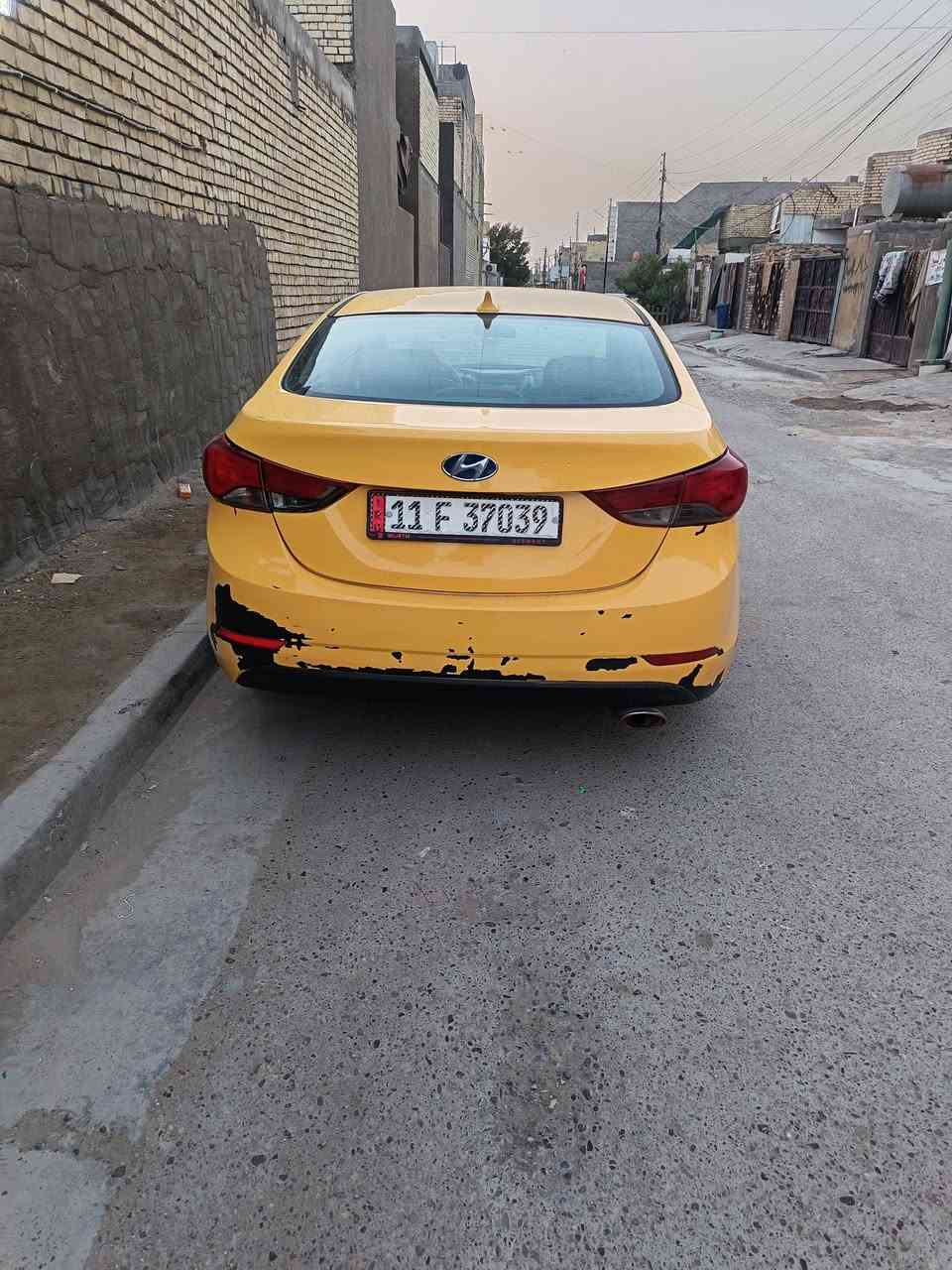 سلام عليكم النترا موديل 2015للبيع. سيارهة حادثهة لغد بأمريكه وبيهة طخات بصيطه هنا بلعراق ومصلحات موصفاتهة شاشه وكامره نضام اي بي اس تحكم ستيرن بدون لا فتحه ولا بصمه يعني نص فول غير متواجد عل فيس فقط اتصال ***********
