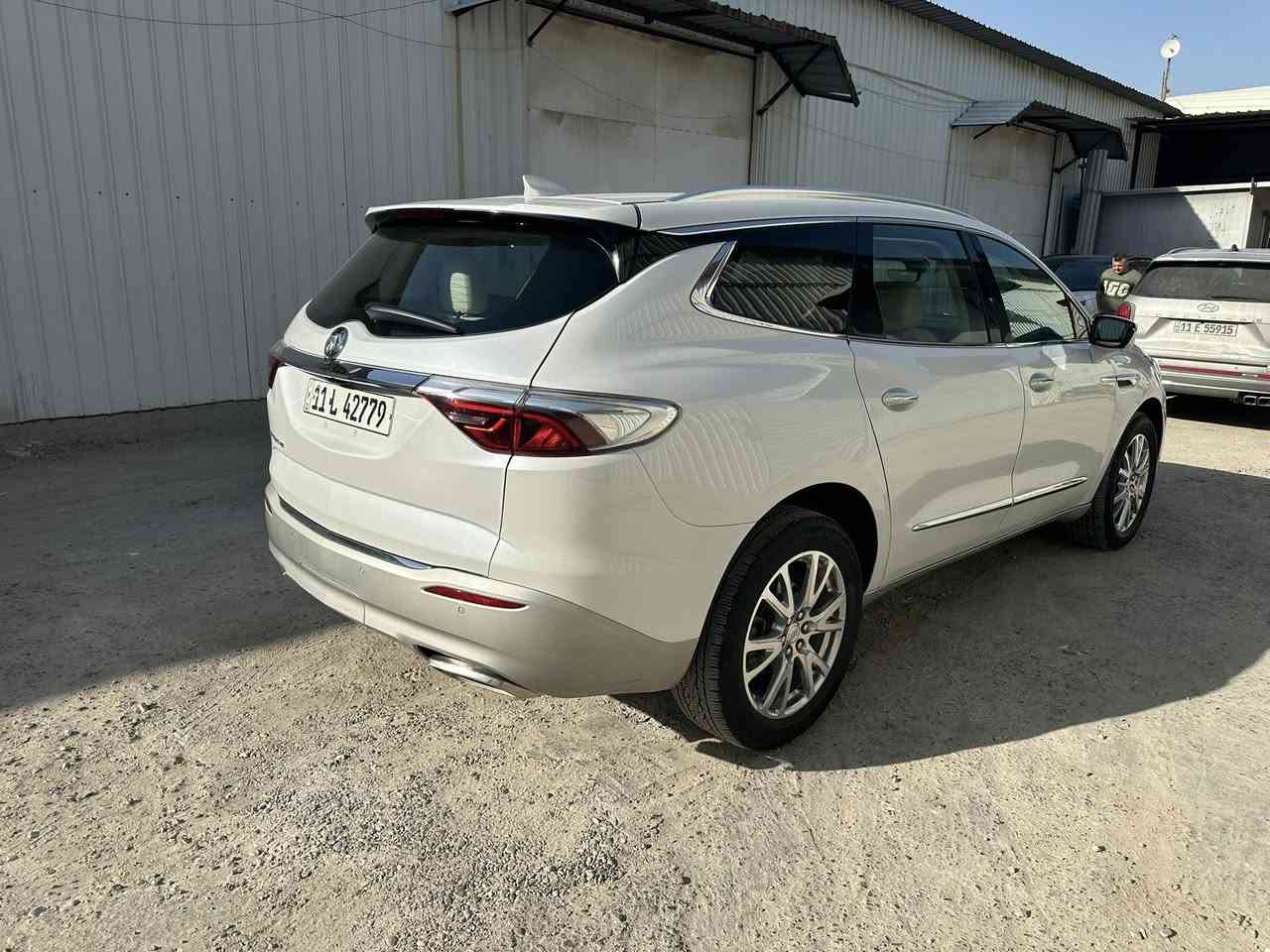 ﷽

للبيع فقط ….
‏2022 BUICK ENCLAVE PREMIUM
فخر الصناعة الامريكية 
بيوك انكليف بريميوم 
موديل 2022
ماشية 38 الف ميل 
لون ابيض صدفي 
المواصفات…
1-محرك 6 سلندر 3600 VVT
2-كير دكم 9 نمر 
3-بصمة تشغيل + ابواب 
4-مقاعد جلد + تدفئه وتبريد + كهرباء+ مساج
5-شحن واير لس 
6-داتو شو عرض بالجامة الامامية 
7-خزن ميموري 
8-شفتات بالمقود 
9-تحكمات جميع الجهات 
10- 5 كامرات محيطيه 360درجه
11-رادارات جميع الجهات 
12- تخديد مسار ولرجوع عند الانحراف 
13-حساس امامي خلفي
14-لايت زنون عالي ناصي + لد نهاري ليلي 
15-مري شفط 
16-تشغيل عن بعد 
17-اشارة ترحيب 
18-صندوك كهرباء 
19-مقاعد منفصلة 
20-تبريد 3قطع 
21-فور ويل 4×4 
22-ويل كب كروم مقاس 20 
وبعد بية هواي مواصفات 
السيارة اقتصادية بالوقود 
تبريد ماشاء الله تمشي توكف ميفصل وثلج 
السيارة وارد امريكي 
حادثها موضح بالصور المرفقه صبغ صفحتين السياره بدون تبديل ضرر السياره خارجي بدون دواخل فقط  طخات بسيطه
علماً ان كل ايرباكات السياره سليمه 
رقم بغداد 
السيارة شركة GM
مكينة والكير والحدادية والكهربائيات مال شفرولايت ترافلس  
السعر 210 ورقة  قفل 
بيع فقط 
للاستفسار يرجا الاتصال بلرقم 
***********
