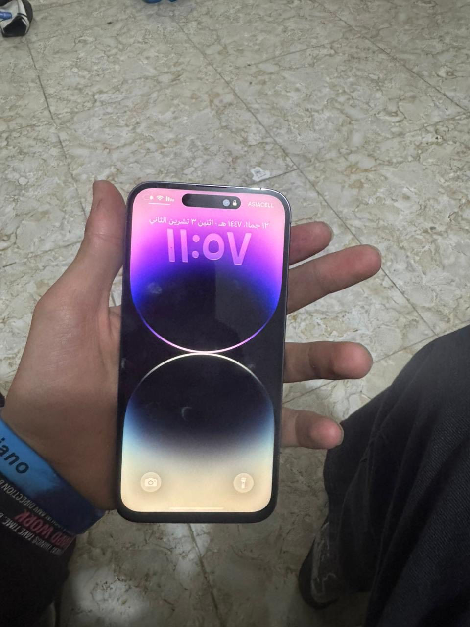 14 برو ماكس مبدل شاشه نوعيه زينه بطاريه 79 نزلت بل تحديث الخير السعر 550 وبي مجال بسيط الرقم ***********
