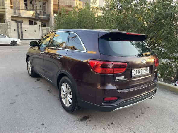 السلام عليكم سورنتو 2019 حادثها قبق جنطه صور الحادث بل منشور كير ومكينه لاصرف ولا بخار صدر تايرات تبريد كله جديد مواصفات 7 راكب 3 قطع تبريد صندوك كهرباء رادارات حساسات تحكم جهتين شاشه جبيره كامره دواره سياره جاهزه من كلشي مكانها بغداد السعر 155 وبيها مجال ***********
