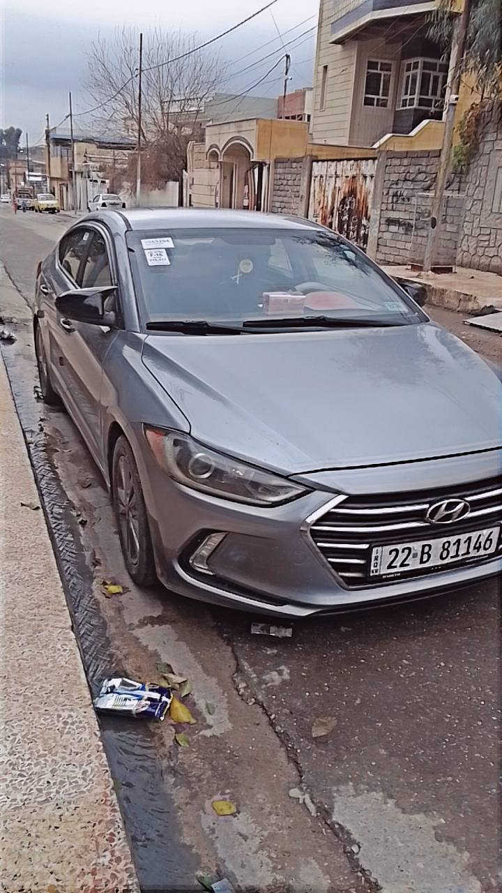 سلام عليكم 
الانترا /2017/امريكي رقم اربيل سنويه جديده 
ضرره مبدل جاملغ و بنيد بدون دواخل يرباك سليم
سياره نص فول 
موصفات / معرفه موصفات النص فول 
ثلاث انضمت قياده 
نورمان، يكو، سبورت 
تبريد تفيه شرط 
محرك شرط /كير شرط
سياره جاهزه من كلشي   
السعر (128)$
الاتصال *********** العنوان موصل
