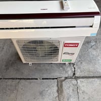 سبلت توسوت 1 طن انفرتر  يشتغل على المولده 3 أمبير حار بارد  غاز 410  ج...