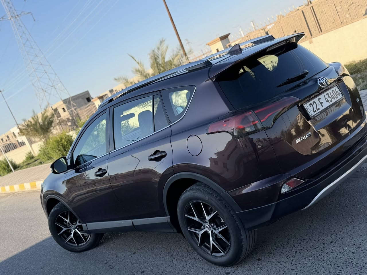 راف فور 2016
ماشية 120 
رقم اربيل بإسمي  
كير ومحرك بالشرط 
بصمة 
رادار 

نقطة عمياء 

جنطة شفط 

كشن كهرباء تدفئة مع تبريد 

فتحة بالسقف 

تبريد منفصل 

صور الضرر بالمنشور

جاملغ مع نص البنيد صبغ بدون ايرباك وبدون داخل بشرط 

المكان صلاح الدين تكريت

للإستفسار :- ‭***********‬
