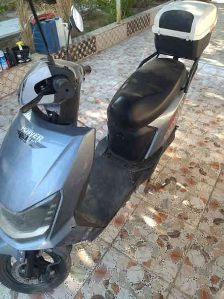 السلام عليكم دراجة شحن نظيفة جدا مستخدمة قليل السعر ٧٥٠ الف العنوان المدينة قرية الخاص رقم الهاتف ***********
