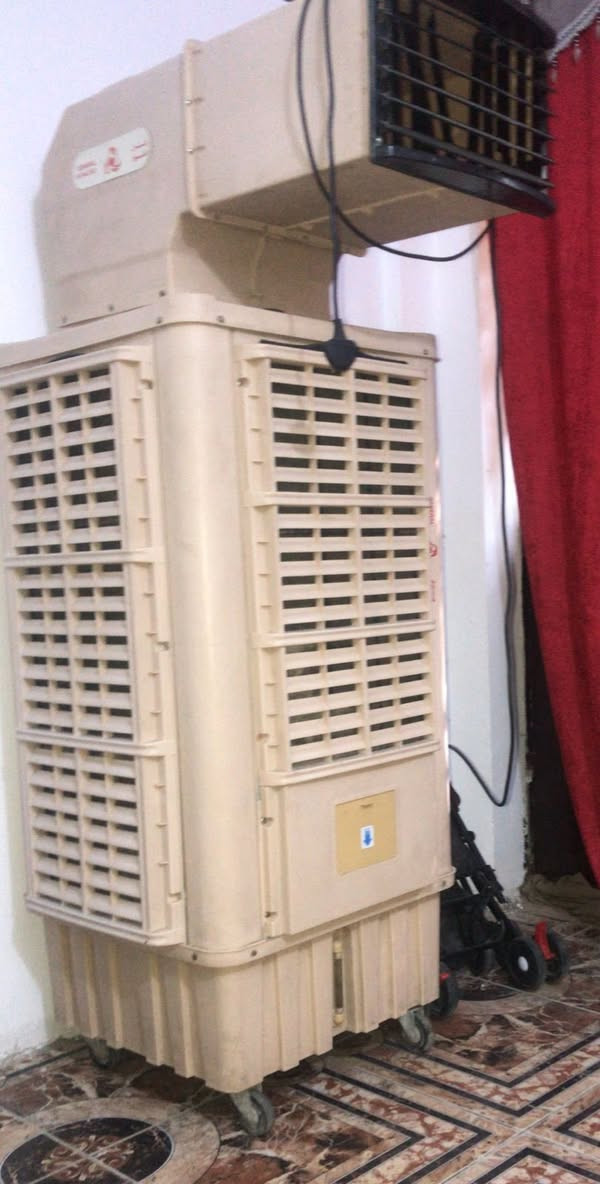 مبردة حجم  كلش جبير نضيفة كلش سعرها 300 الف
حي اور 
***********
