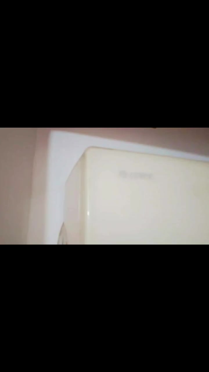 السلام عليكم 
سبلت واحد طن من شركه GREE نوعيه ممتازه بارد 100/100ونضيف السعر ،150 التواصل خاص


**إذا كنت صاحب هذا الإعلان وتريد حذفه لأي سبب، رجاءا أرسل رسالة إلى الدعم الفني**