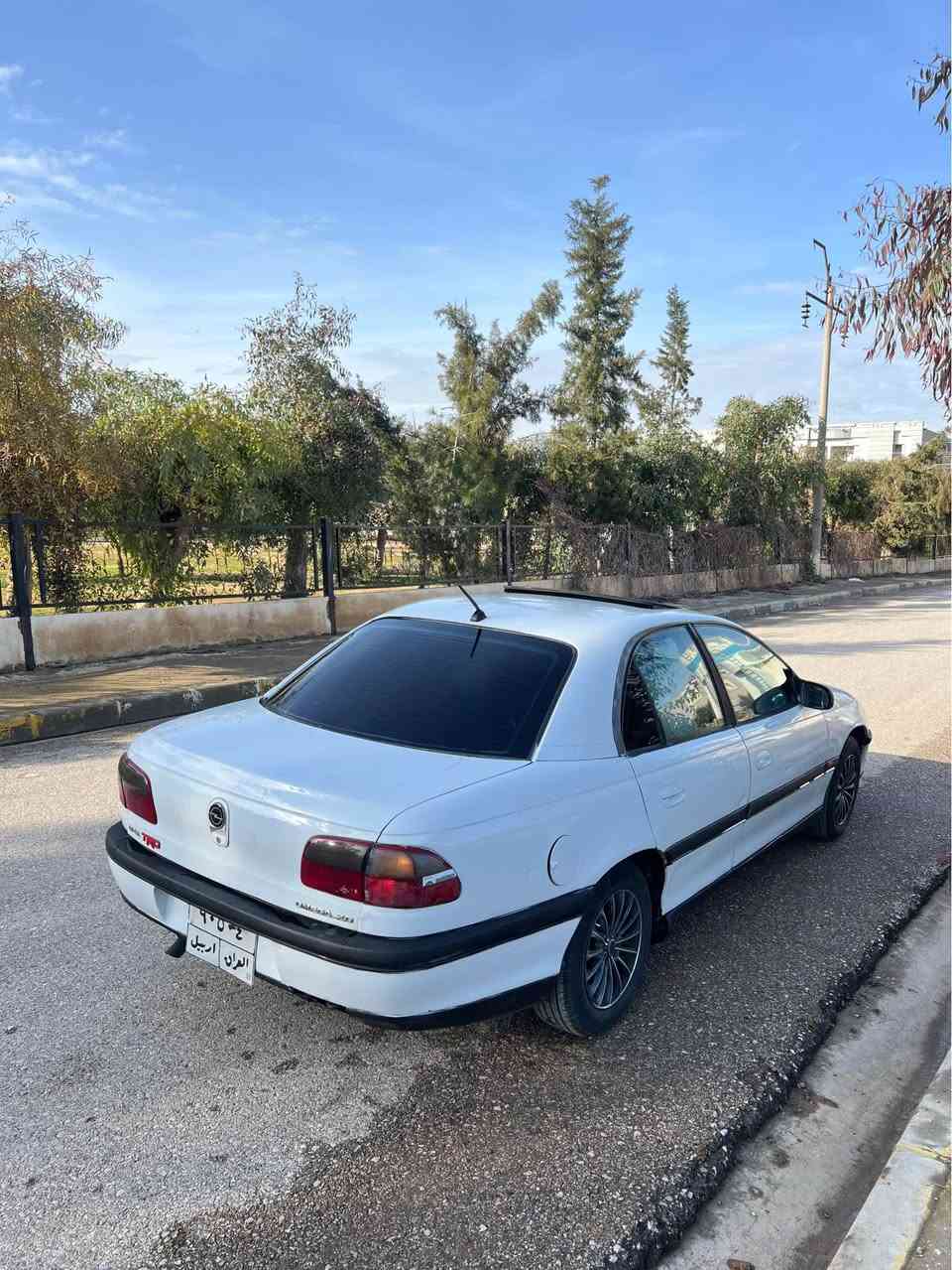 ( اوبل اوميگه بزون    1995  فول فول مواصفات )
(گير توماتيك اسلايت دبل يرباگ داخل صاج قفل مركزي 4 جامات كهرباي )
(كوبون بانزين موصل اصلي )
( تبريد بارد ثلج )
(الصبغ 2 قطع )
(4تايرات جديد لوگ سياره جاهز او مجهز )
(گير ابشرط مكينه 20 المرغوب كبس ابشرط بدون اي عيب )
(رقم اربيل مميز /هزا 2025/سنويه 2026 )
(شرط التحويل ثاني يوم )
( العنوان دهوك قضاء برده ره ش )
(***********) واتس اب 
(***********) واتس اب 
(السعر   42    $   ورقه او بي مجال   ) اكر, نينوى
