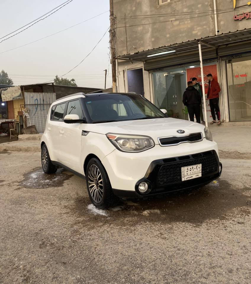 السلام عليكم كيا صول للبيع 2016 فول مواصفات لمتد بصمه شاشه تحكم ستيرن تحكم كشنات بصمة ابواب بنراما السياره جاهزه مابيه نقص بيه 3 قطع صبغ فقط بدون دواخل رقم بغداد تحويل مباشر مكاني بابل حي الزهراء *********** 
السعر : 113
