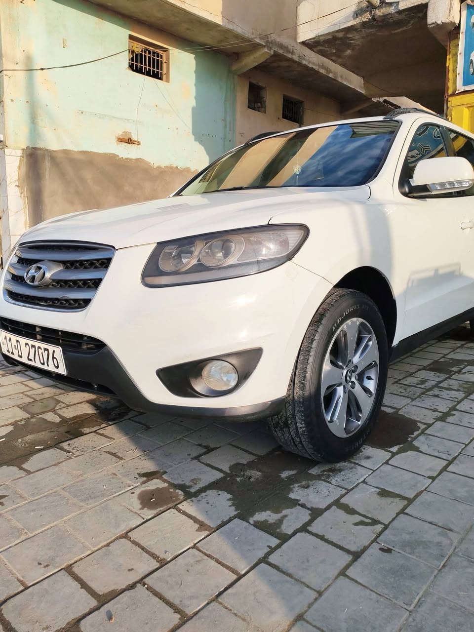 🚗 للبيع سنتافي 2012 خليجي
💰 السعر: 128$ وبيه مجال
🔹 المواصفات:
فول مواصفات عده البصمة
محرك 2400 دوش
7 ركاب
فور ويل
فتحة سقف
تحكمات 
شاشة + كاميرا
كشنات مغلّفة جلد
دواخل صاج
مانع انزلاق
3 قطع تبريد 
🔹 الحالة:
المحرك جديد قبل اسبوع
شاده مال حاوي بعده بالضمان 
سنوية جديدة
هزة جديدة بسمنة
ما بيها أي نواقص وجاهزة
بيه بنيد وباب صبغ بدون دواخل
📍 المكان: مدينة الصدر
📞 للاستفسار: ***********
