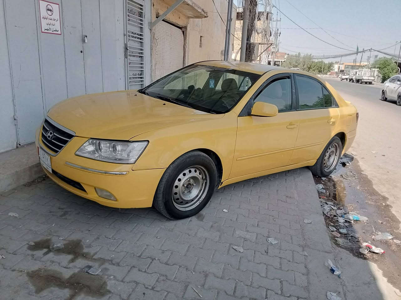 سلام عليكم من رخصة الادمن سوناتا 2007 للبيع مكان السيارة نجف السيارة بيها خط نجف كربلاء مكلف بالنشر رقم صاحب السيارة (***********)

