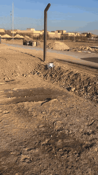 السعر ١٧ مليون وكافة الخدمات

قطعة ارض ٢٠٠ متر طابو زراعي سند ٢٥ 
المعاره قرب الصوره
تبعد عن الشارع العام ٥٠ متر
كافة الخذمات متورفه
***********
