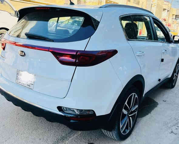 السلام عليكم سبورتج 2020 خليجي بيسنك مواصفات اساسي سياره جديده كير مكينه حداديه تخم تاير كله جديد مرقم بغداد بيهه ملاحضات الكشر 3 قطع صبغ والباقي مكفول ماشيه 104 السعر 169 ورقه مجال حك الجيه للاستفسار *********** بغداد الرصافه
