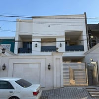 النجف الغدير • ٣٠٠م • ٧ غرف نوم