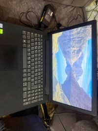لابتوب كور i5 • جيل 8 • بغداد الدوره