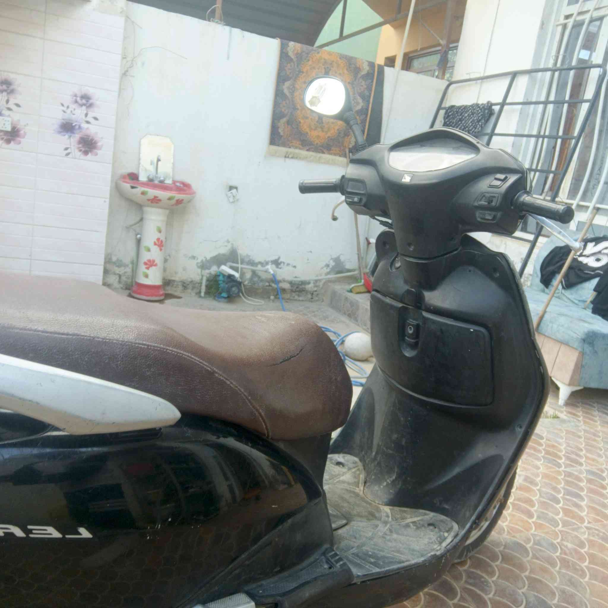 ليدي حديث مجفت للبيع مابي نقص 650وبي مجال السراي


**إذا كنت صاحب هذا الإعلان وتريد حذفه لأي سبب، رجاءا أرسل رسالة إلى الدعم الفني**