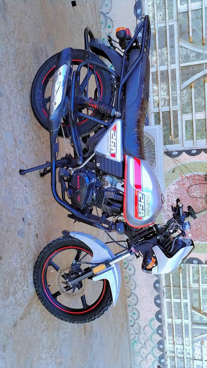 سلام عليكم درجه البيع ديون نفخ موديل 21 وراق صولي شرط الصولي محرك 200 كتابه حمراء  درجه جديده كلش حلوه رزانه فول مبيه اي نقص حلاء من الصوره كامله مكينه خرسئ مملعوب بيه ابد شرط الصولي كهربية توير جدد شرط علاء وضع الشركه تجي وتشوف بعينك السعر مليون 150 وبيه مجال الشراي نتصل وبيك خير ودلل ***********
