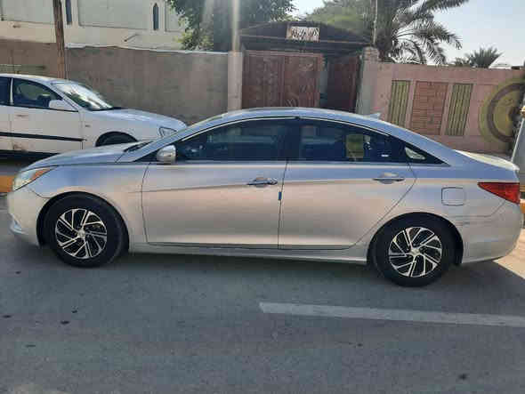 سلام عليكم
للبيع فقط سياره سوناتا 2011 وارد امريكي لون سلفر رقم بغداد انكليزي الجديد بأسمي سنويه  مجدد 2030 هزه بعدهي مامنتهيه 
مكينة 2400 GDI 
مواصفات limited
بصمه 
فتحه
تحكم ستيرن 
مثبت سرعه
تبريد قطعتين
اشاير بالمري + مري شفط + الوسطيه تعتيم
ويل كب حجم 16
سستم سماعات + مضخم 
هيتر مقاعد امامي + خلفي
 مقعد السائق كهربائي 
مقاعد جلد 
سياره بدون تبديل صورة السونار مرفقه مع المنشور 
حداديه متوسطه والدبلات الخلفيه ضعيفه 
  السعر 112$ وبيها مجال قليل
 ذي قار البطحاء 
 ***********
