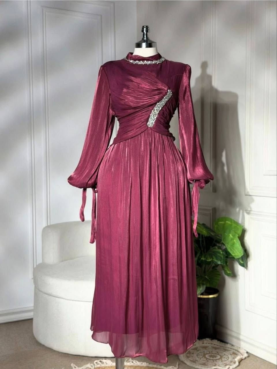 فستان مناسبات

السعر 35الف فقط

خامة اوركنزا مبطن

38-40-42-44-46-48

#توصيل_جميع_محافظات_العراق


**إذا كنت صاحب هذا الإعلان وتريد حذفه لأي سبب، رجاءا أرسل رسالة إلى الدعم الفني**