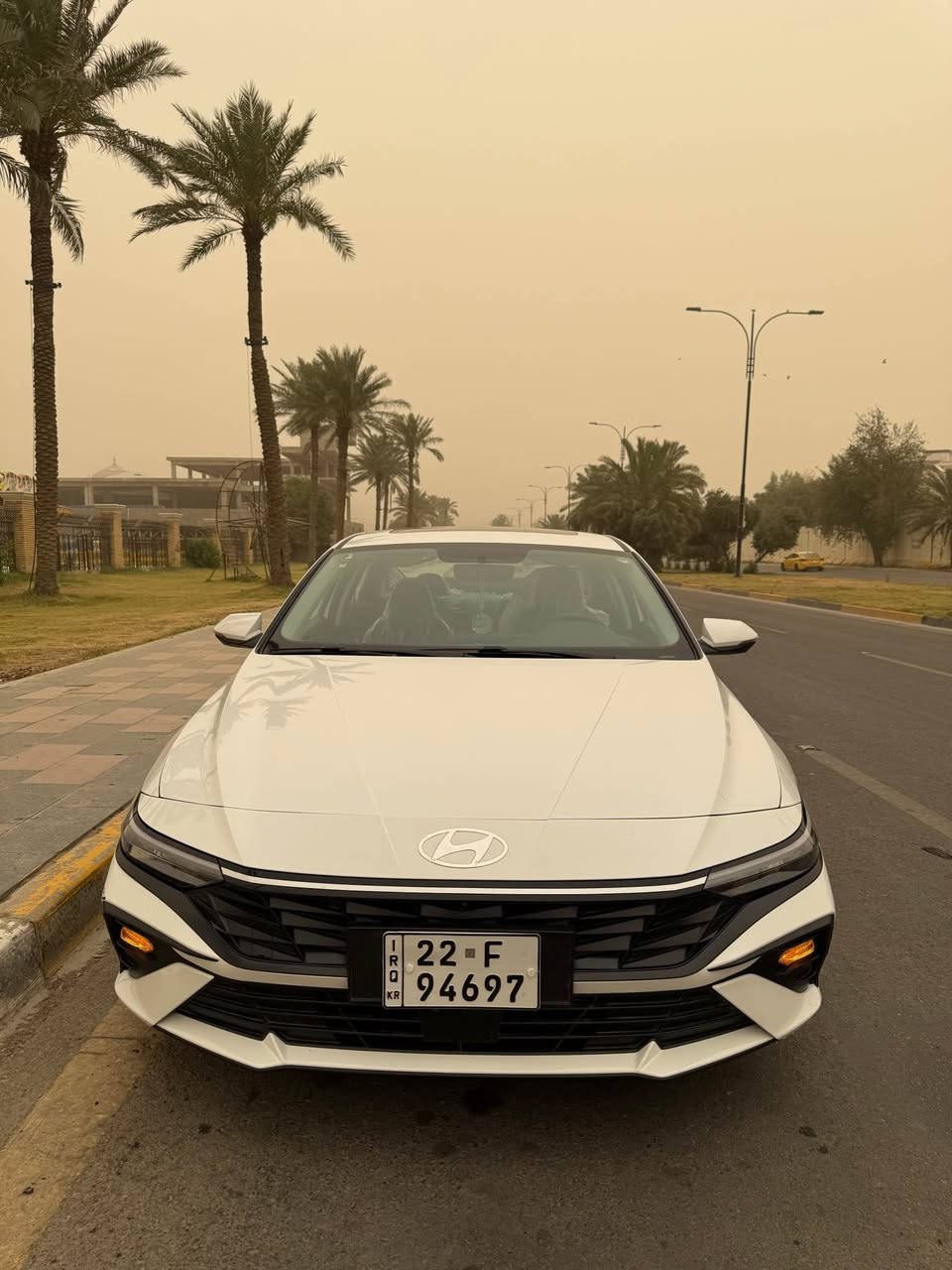 هيونداي النترا  2024  كامل مواصفات

الموديل : 2024 خليجي كوري تجميع الصين

المحرك : 1.5 دبل نوزل 

العداد : 20 الف 

#السعر : 148

الارقام : اربيل باسمي 

ابرز المواصفات للسيارة

بصمة تشغيل بصمة ابواب

شاشة اصلية أبل كار بلي

عداد سرعة ديجتل

مقاعد جلد اسود

6 ايرباك الدشبول الدركة التكم المقاعد

لایت led

لایت زنون عالي ناصي

فتحة سقف

الدركة شكل الرياضي حرف D

ويل رياضي حجم 17

تبريد قطعتين

مري كهرباء + اشاير بالمري

كروس سرعة وفول تحكم ستيرن

حساسات خلفية + كاميرا

سايد بريك كهربائي

درايف مود + اوتو هولد

بغداد _ الشعب 
*********** بغداد, العراق
