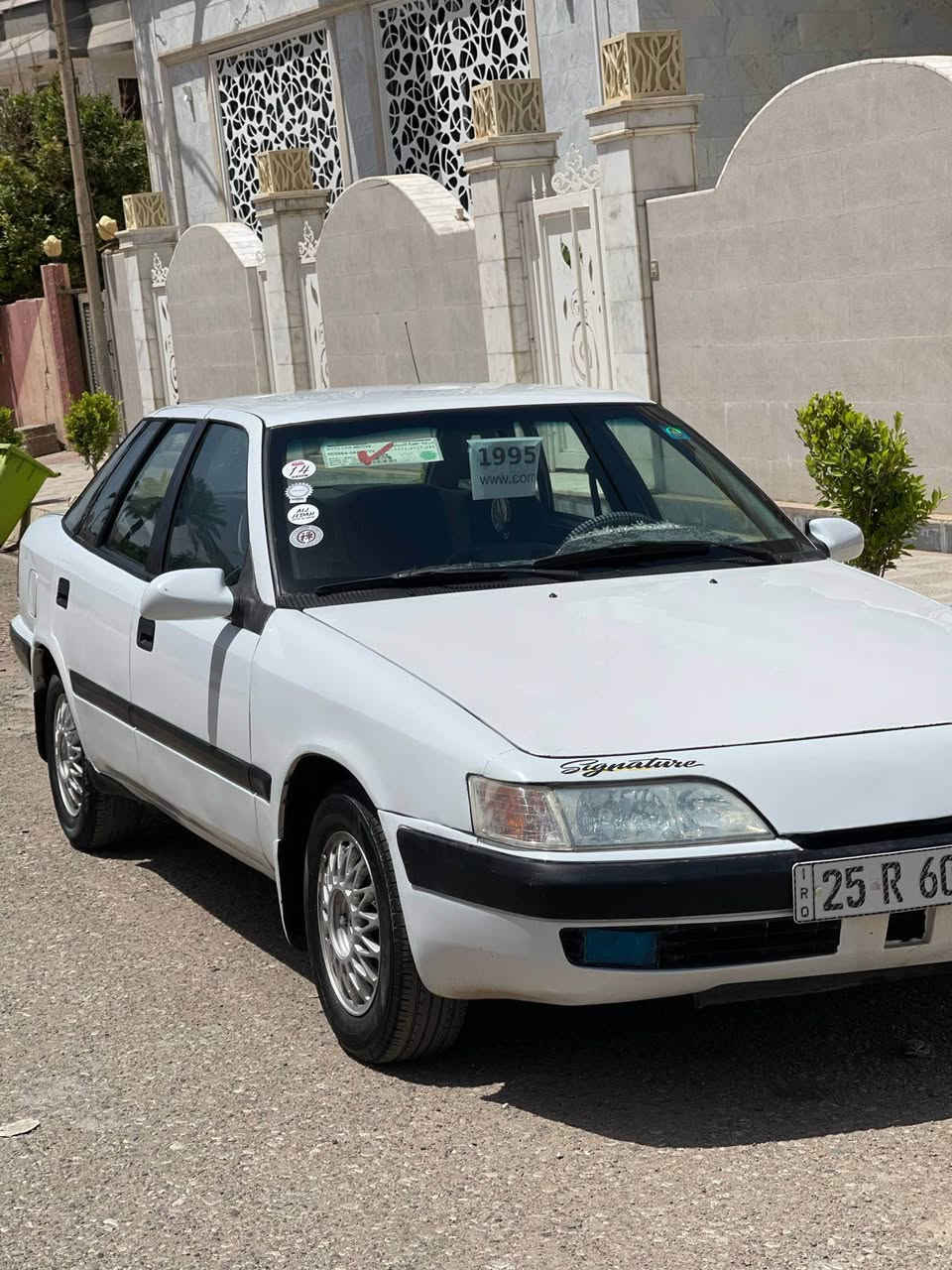 السلام عليكم دايو اسبرو موديل 1995فول مواصفات كير اوتماتيك تبريد كهربائي شغال كامل مكمل كير محرك بالشرط صدر امامي خلفي ناعم باتري جديد سيارة بدون رقم كركوك سنوية رقم جديد لل2030 دفتر بانزين بيها شرط التحويل والوكاله ما بيها ضربة بيها كم مكان رش بدون سقف بدون تكم فقط سيارة ناعمة او حلوة مال بيت سعرها 38$ وبيها مجال للطيبين أي استفسار خاص او اتصال *********** كركوك, العراق
