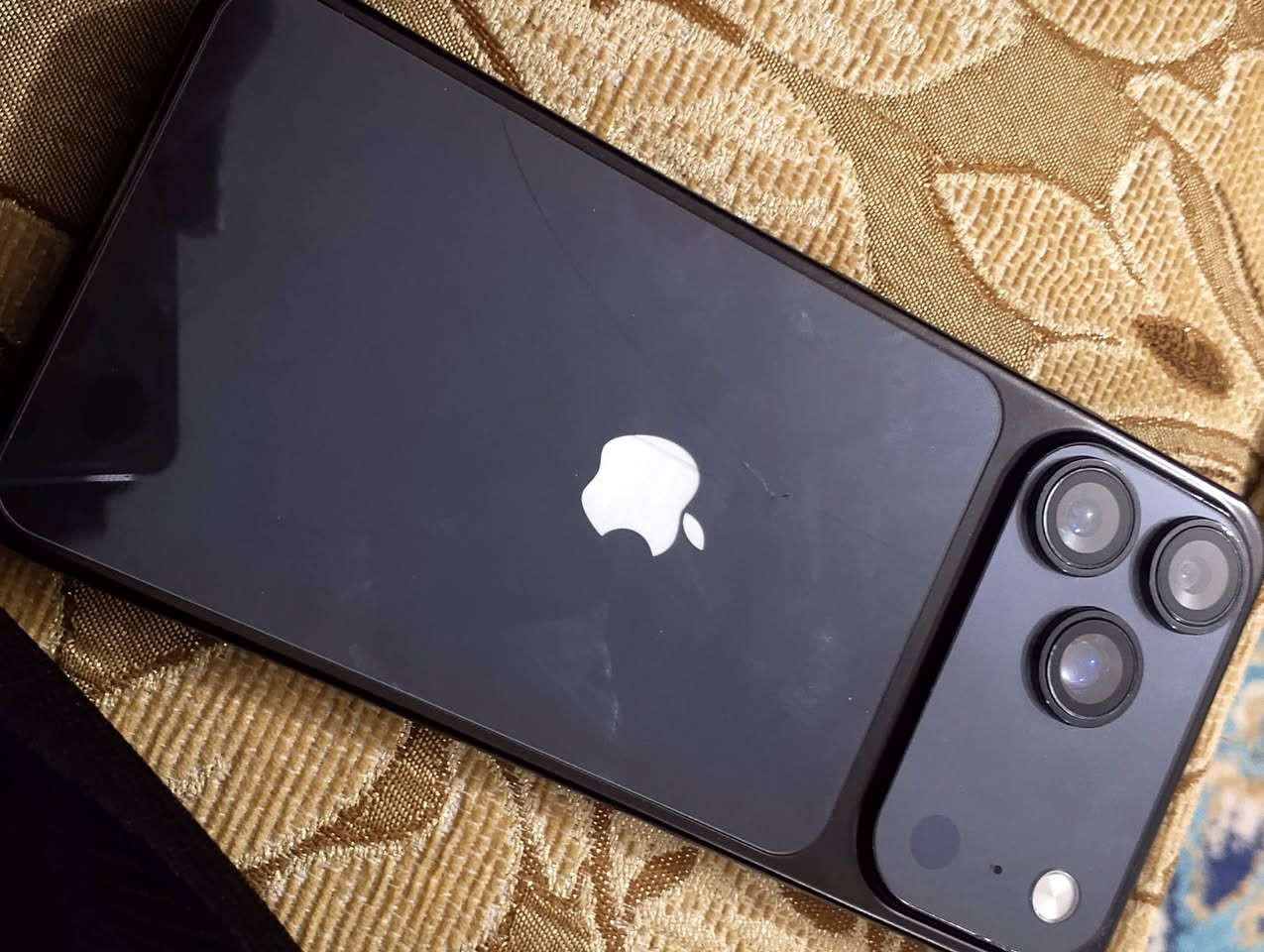 السلام عليكم هذا الايفون طلعلي بال امزون بي مشكله ماعرف شنو ابيعه على حطته ب 50 قفل مكاني ابو غريب


**إذا كنت صاحب هذا الإعلان وتريد حذفه لأي سبب، رجاءا أرسل رسالة إلى الدعم الفني**