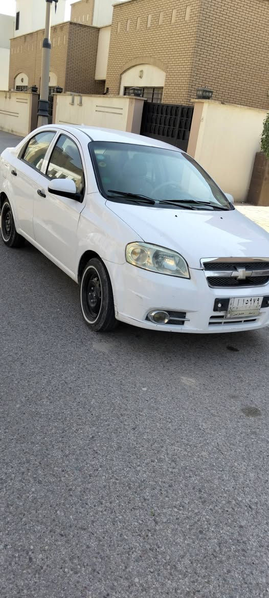 سلام عليكم افيو 2010 مفتوح خليجي كير عادي مكينه وكير جدد رقم واسط 
السعر 60 
***********
