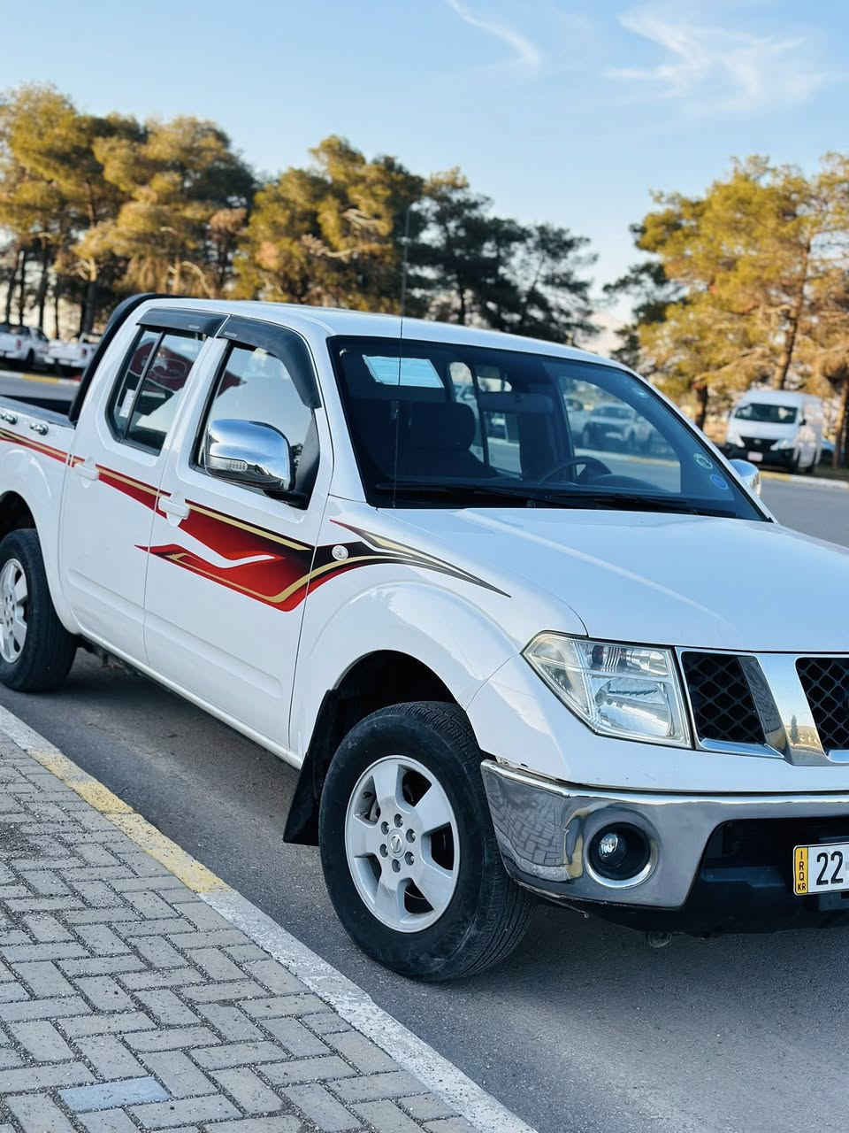 نيفارا للبيع 2013  اوتماتيك العنوان سليمانية المعارض الجديدة  السياره فقط مكانين بارد بدون صبغ ماشية 100 الف كيلو حقيقي السياره هزه وسنوية كلها جديده رقم اربيل 
المكينه شرط الفحص بدون تبخير بدون تنقيص 

السعر 125 $ ورقه وبيها مجال 

واتساب ***********
