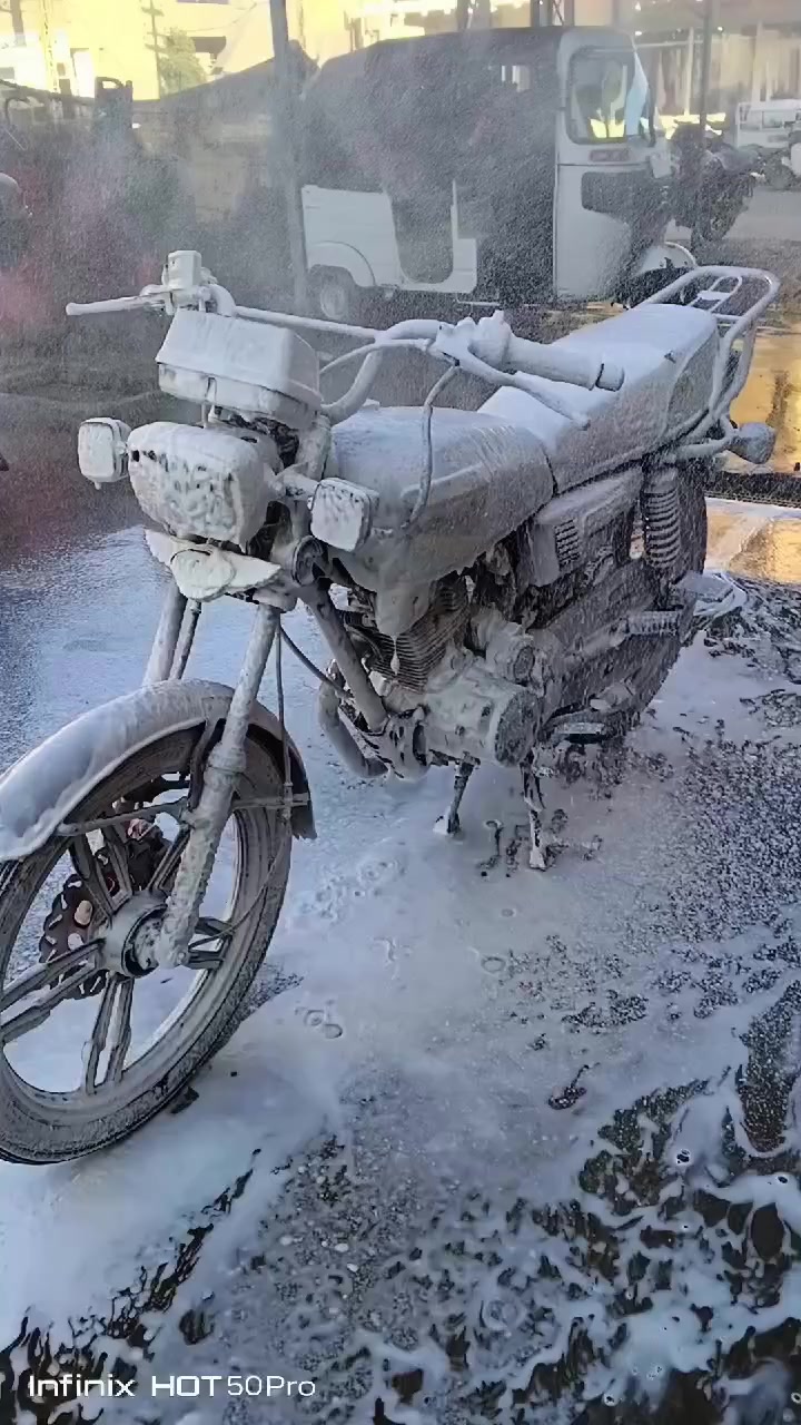 سلام عليكم دراجه سيفان موديل 24 كفاله عامه أوراق أصولي دراجه نضيفه محرك مامفتوح خير من الله لا تنقيص لا تبخير كهربائيات كلها شغاله سعر 600 وبيه مجال بسيط حك جيه انتصال على رقم ***********
