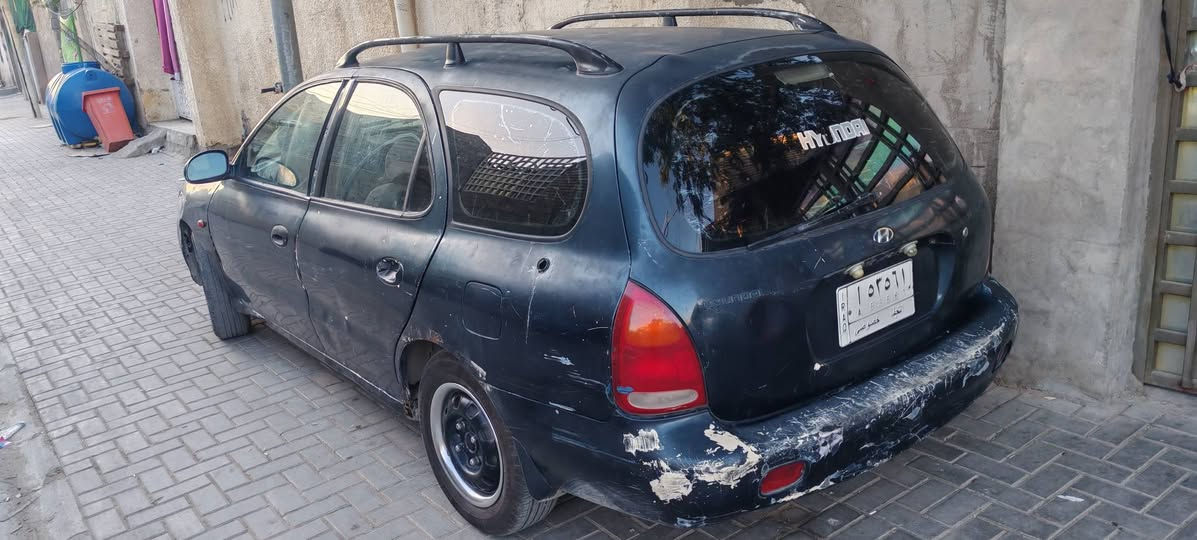 السلام عليكم لنترا موديل ٩٨ بأسمي جاهزه خير من الله مكينه وكير وتبريد جديد كهربيات شغاله 
سعر ٢٦ ورقه  
***********

