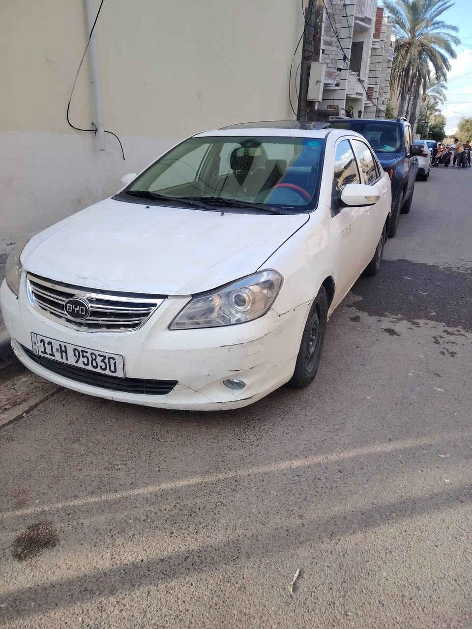 سلام عليكم جي ٣ للبيع بيه صبغ باب صدر مديل ٢٠١٣ مكاني ب البياع عارضها ب ٤٥ مجال قليل رقمي ***********
