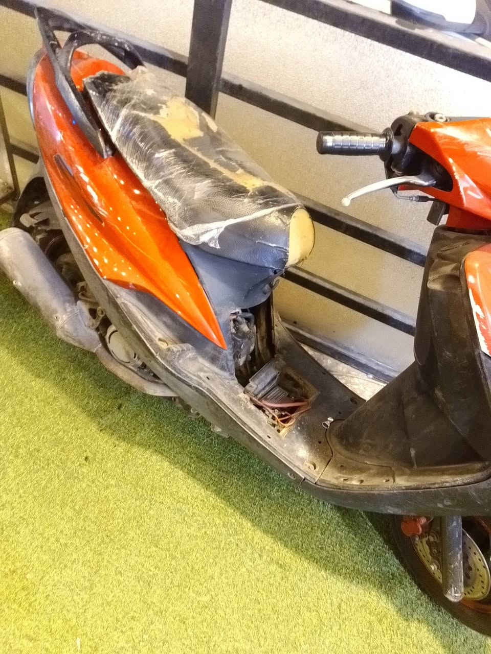 دراجة للبيع شغالة فقط تنظف كابريتر مكينة حلوة بغداد الدورة شارع 60


**إذا كنت صاحب هذا الإعلان وتريد حذفه لأي سبب، رجاءا أرسل رسالة إلى الدعم الفني**