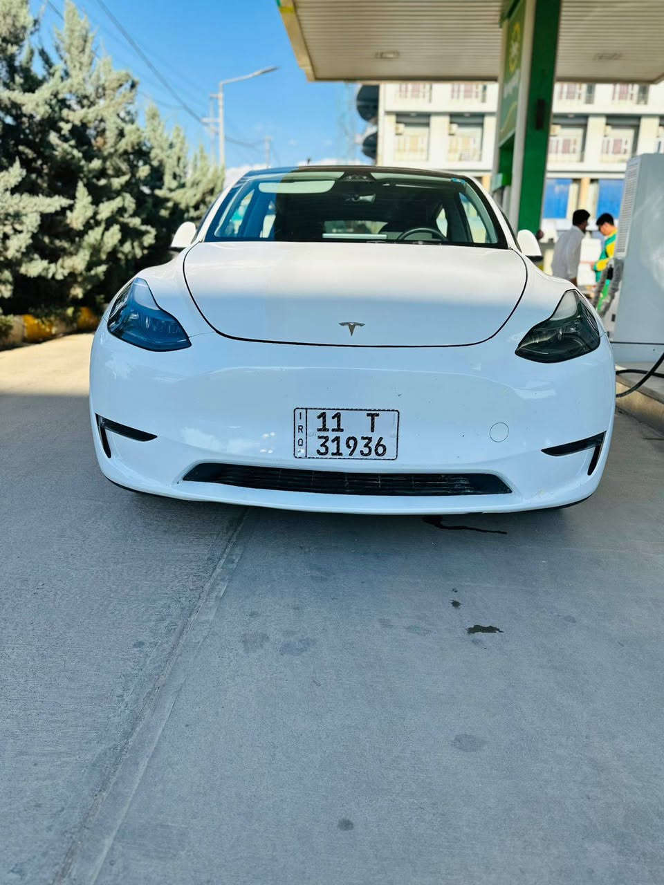 السلام عليكم للبيع اومراوس تسلا موديل 23واي اول الين ماشيه 3000بغداد بسمي حادثهه جاملغ ابواب بيعه شويه بل جاملغ الخلفي تك ماطورالسعرمناسب لاتصال ***********
