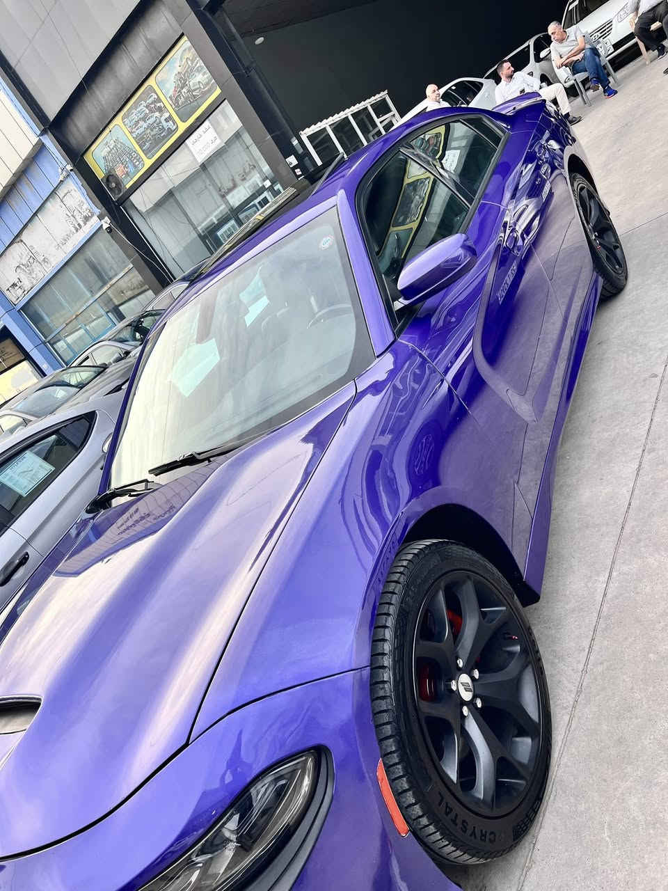 جارجر بنفسجي💜  GT 2019   
سعر مناسب 🔥 214$ ومجال بسيط 
ماشية 104اmiفقط  
 فول مواصفات 
رقم شمالي /سليمانيه / فحص وهزه ورقم كله جديد شرط تحويل او وكاله 

سياره خليجي صفر / بل عراق صار بيها طخه بل جاملغ وبنيد 
يعني قطعتين صبغ بي داخل شوي 

صدر كله جديد 
تايرات جديد 
سيرفس كامل عليها /دهن محرك ودهن كير ودسكات وفلنجات كله جديد 

مكان السياره / اربيل /

للاستفسار /*********** واتساب هم بي
