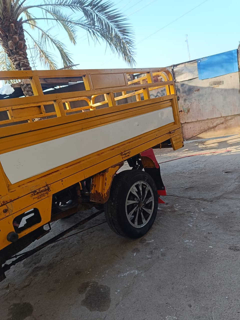 سلام عليكم اخوان ستوته جمره فحل موديل 2018اوراق محرك جديد صارله شهر من شديته تايرات  ويل كب كهربائيات شغاله كلهن اريدها مليون و 600بيها مجال بصيط حك جيه مكاني ابو الخصيب ***********
