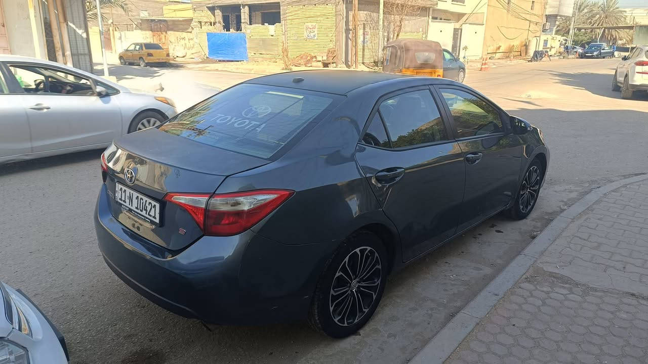 مكلف بلنشر كورلا 2014 فول مواصفات ال s محدثة 2019 se  لون فيلي ضربتها من امريكا جاملغ خلفي عكس السايق  وهنا بالعراق خشم مال جاملغ بي صبغ وبيه قطعتين بارد السعر 122 وبيه مجال السيارة باسمي برغي نقص ما بيه رقم راعيها ‏‪***********‬‏ مكانها كربلاء
