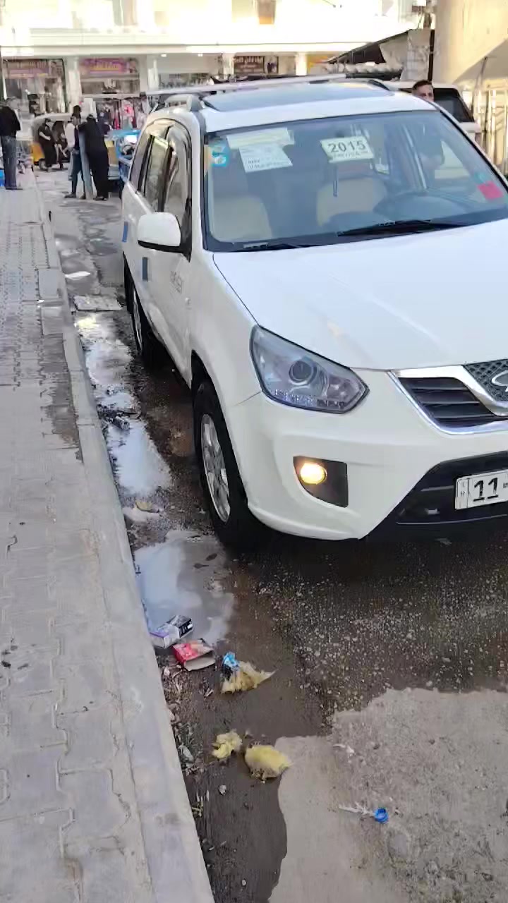 السلام عليكم اخوان تيكو للبيع موديل 2015 تابع الفيديو افتهم تفاصيل السياره عنوان واسط مركز المدينه رقم بغداد دولي سنويه جديده هزه جديده محرك 2000 جيرميكانيك اتصل على هذا الرقم وافتهم تفاصيلها السعر 68 
***********
